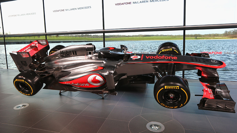 Illustration for article titled The McLaren MP4-28 Gets A Nose Job And A New Wheelman